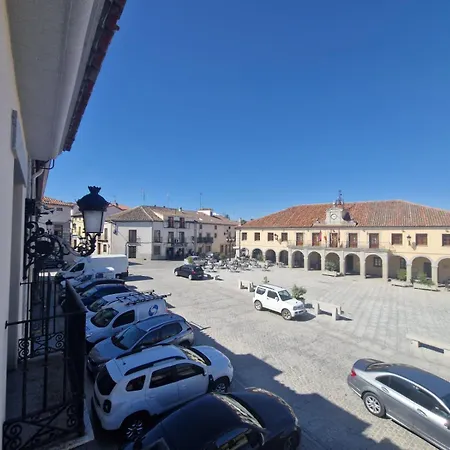 Lar De Maria * Villacastín