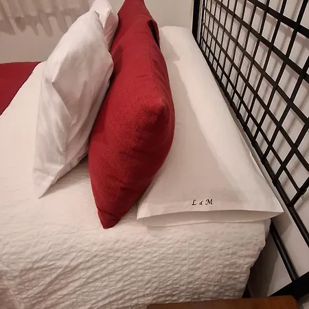 Lar De Maria Villacastín